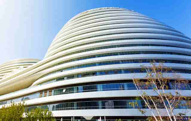 男装冬装时尚穿搭技巧(时尚男装穿搭图片)